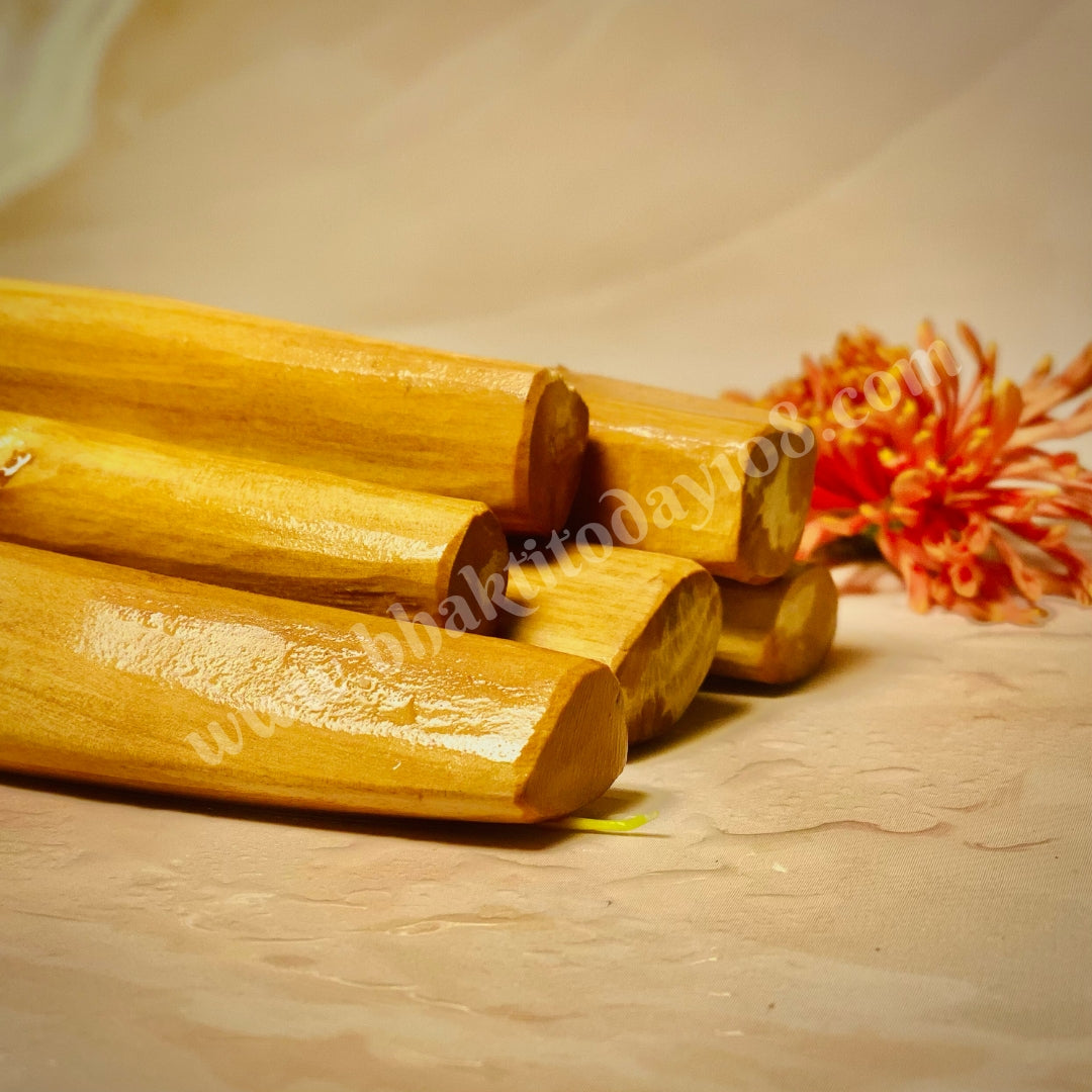 Premium Quality Pure and Natural Chandan/ Sandalwood stick