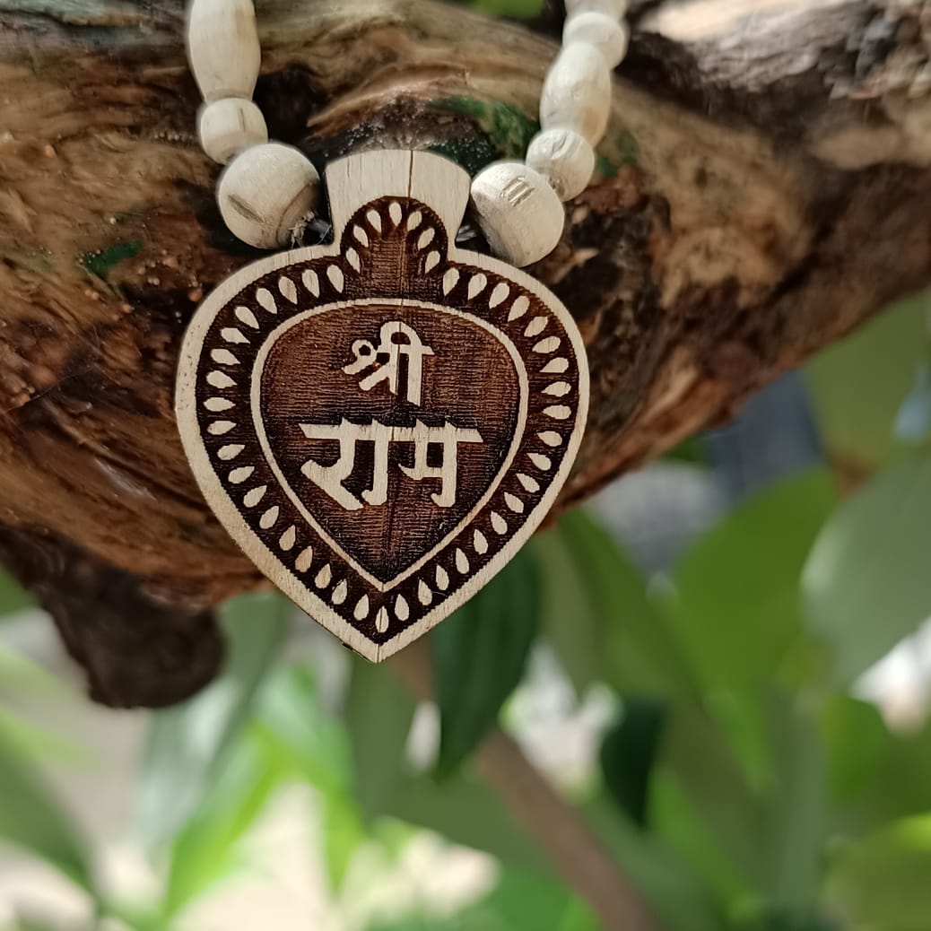 Sri Ram Naam Tulsi Kanthi Mala – Pure Vrindavan Tulsi beads with Ram Naam locket, offering divine protection, devotion, and spiritual strength.